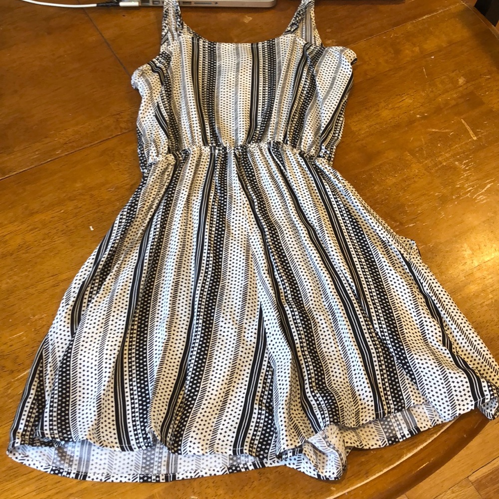 H&M romper - Picture 2 of 2